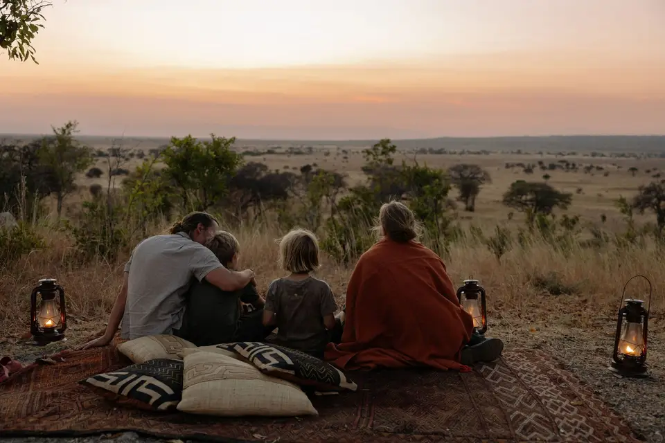 Family moments at sundown in Randilen