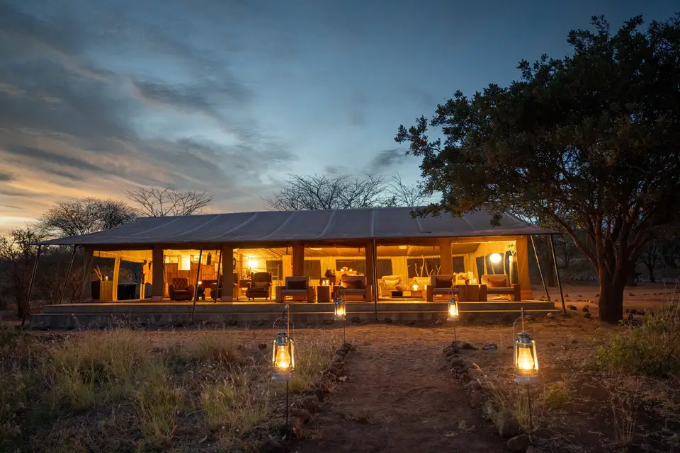 The African bush settles into evening at Randilen Plains Bush Camp